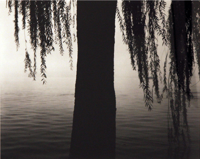 Christopher Taylor - West lake, Hangzhou, silver bromide print on fibre-based traditional photographic paper, 52 x 65 cm
